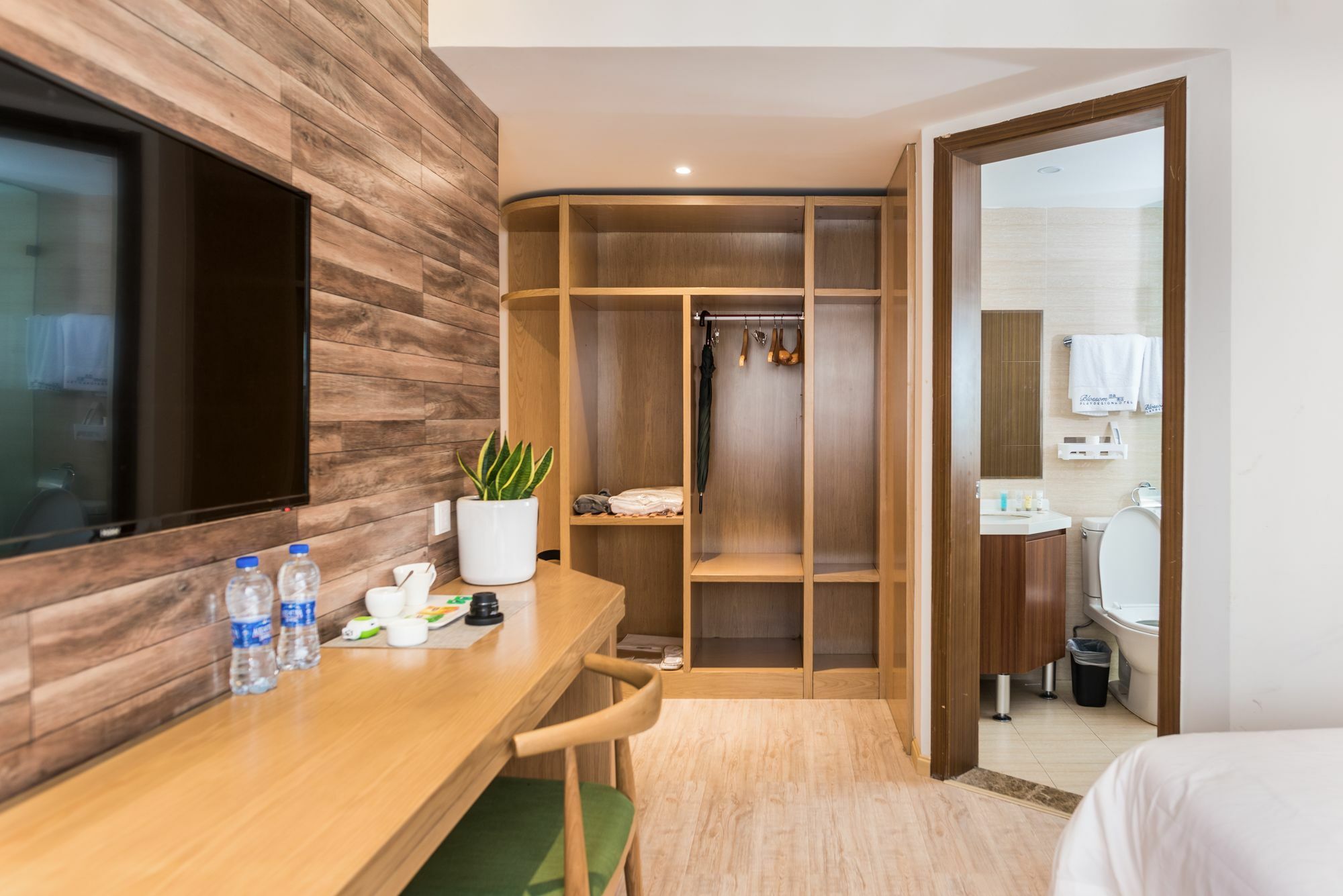 Blossom Play&Design Hotel Kunming Exterior foto